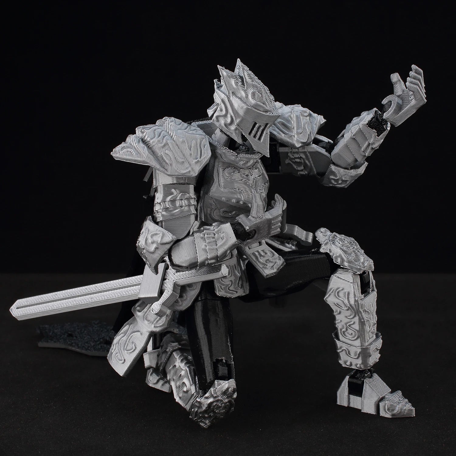 9L3D Lucky13 Silver Armor Knight Action Figure Dummy13 with TripleWeapon T13 Multi-Jointed